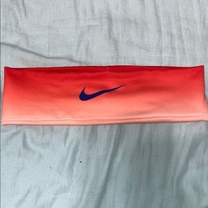Nike headband